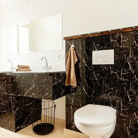 Apartament Chateau Camp Del Saltre *